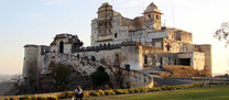 Udaipur tour by car rental